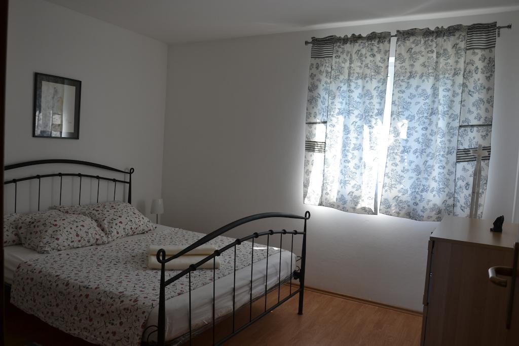 Apartments Roza Medulin Kamer foto